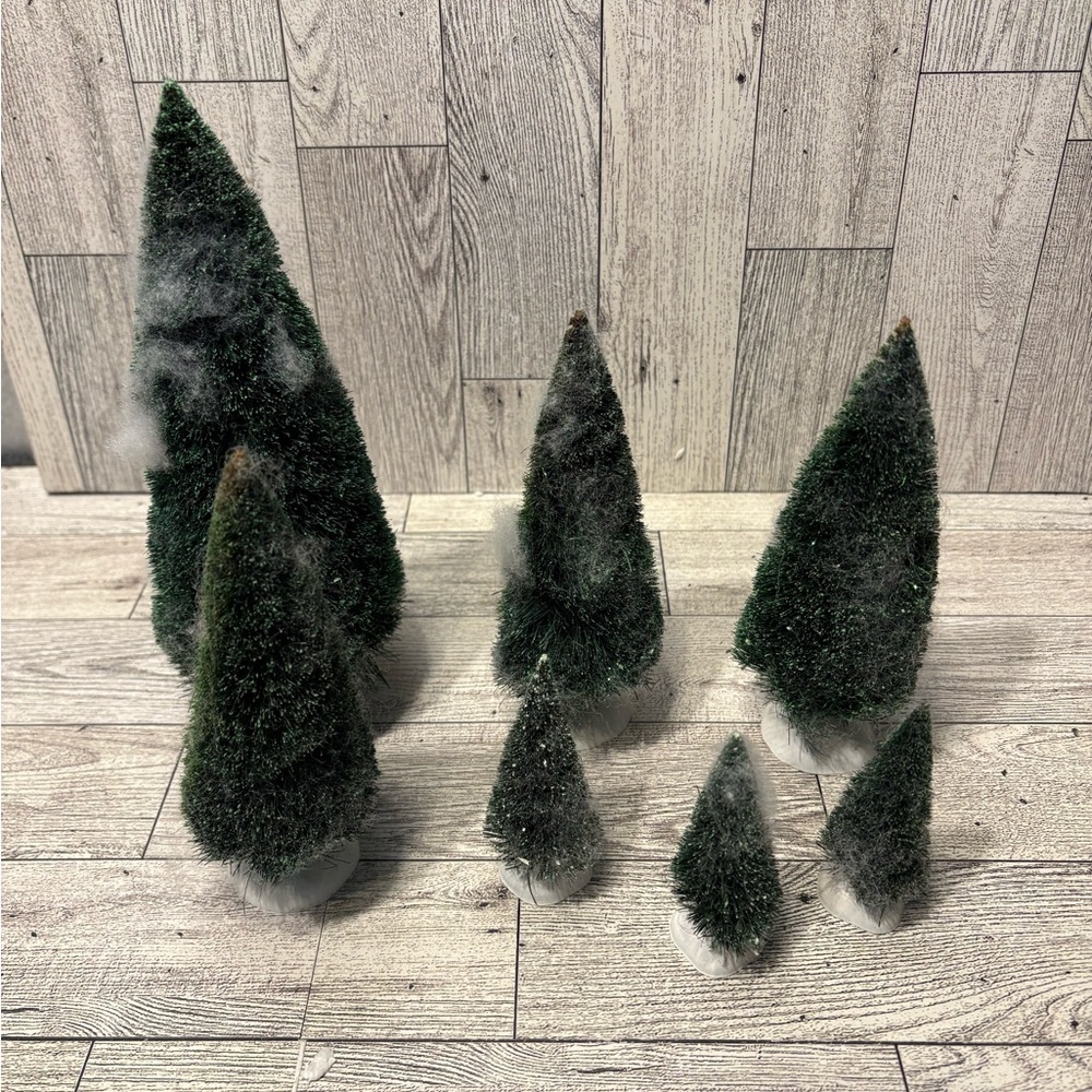 Department 56 Green Miniature Christmas Tree Set